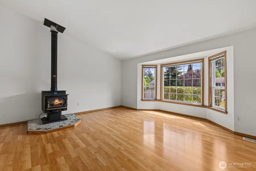8202 51st Avenue Ne, Marysville, WA 98270 - #3