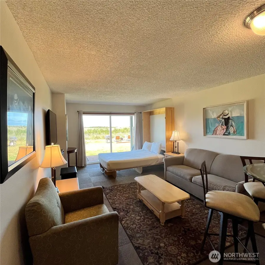 304 14th Street Nw #106, Long Beach, WA 98631 - #2