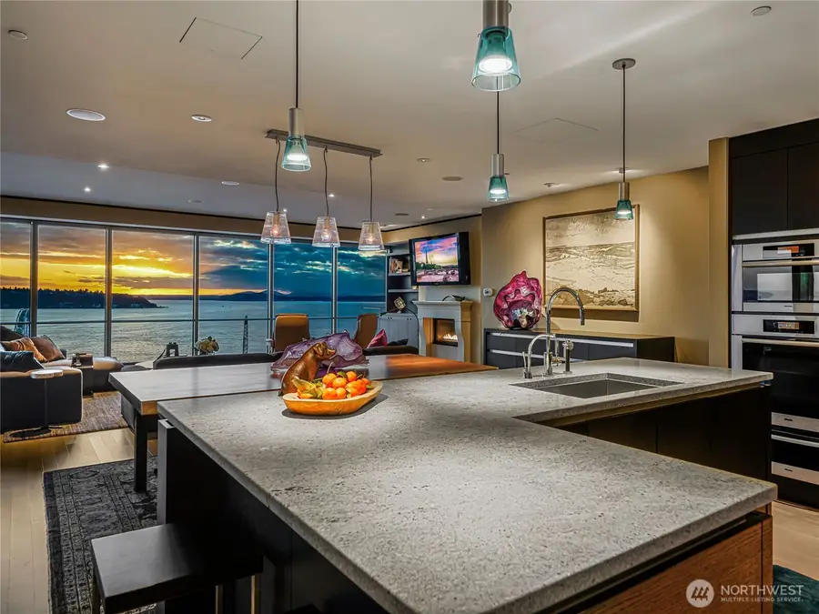 99 Union Street #1102, Seattle, WA 98101 - #2