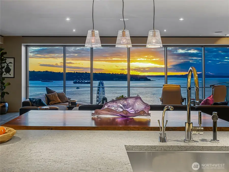 99 Union Street #1102, Seattle, WA 98101 - #3