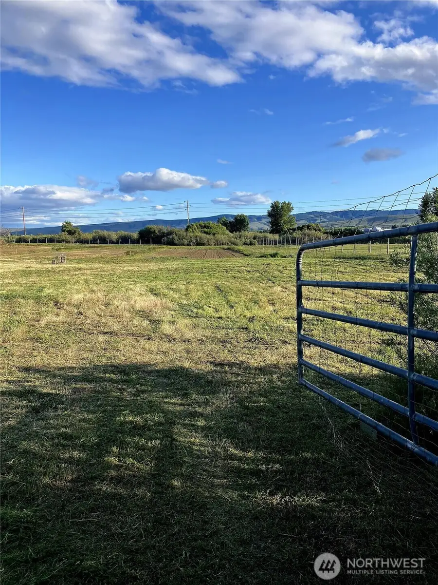 300 Wade Road #2, Thorp, WA 98946 - #2