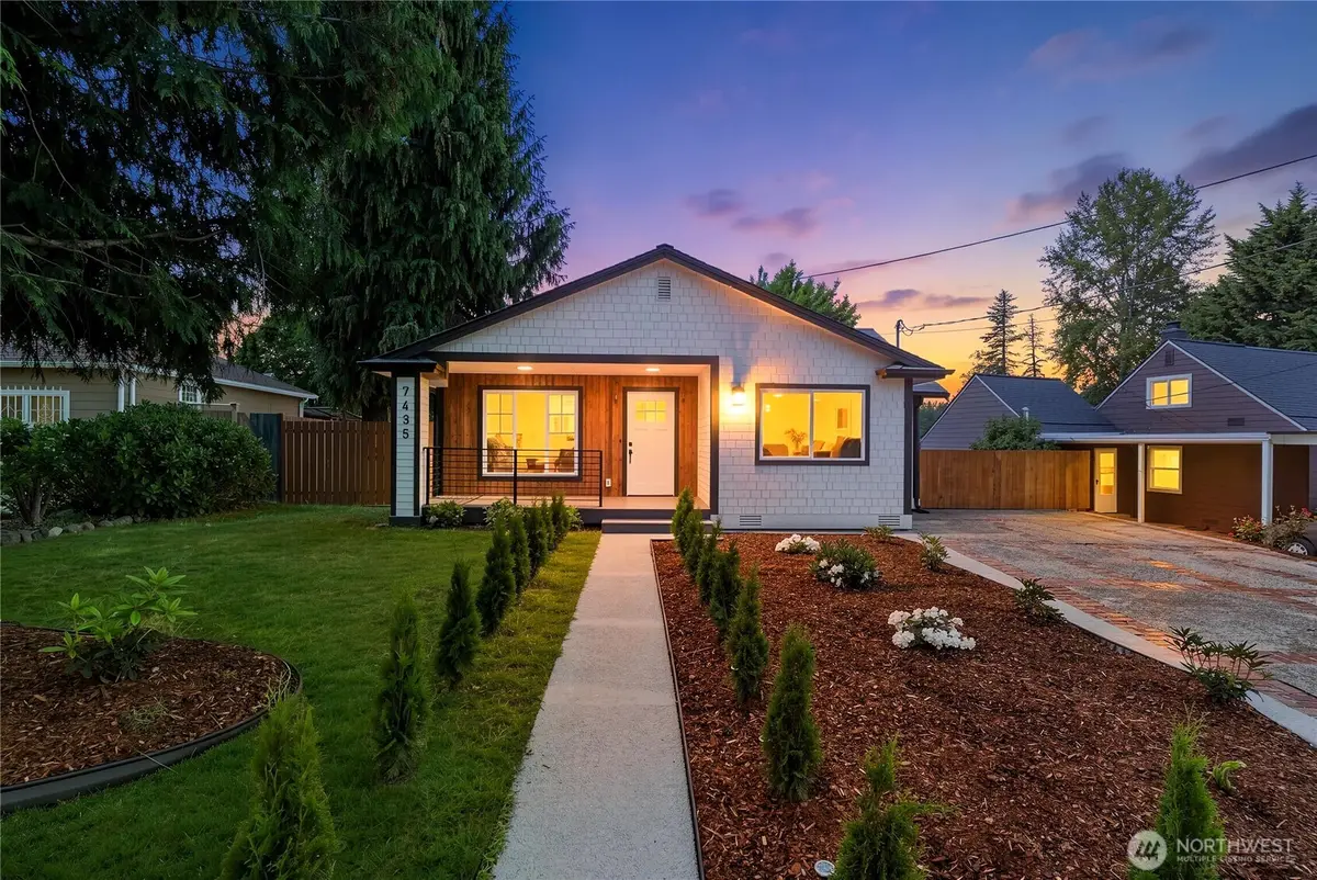 7435 S 118th Place, Seattle, WA 98178 - #1