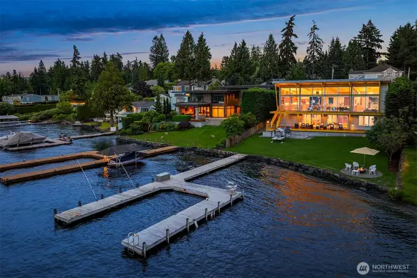 Address Withheld By Seller, Mercer Island, WA 98040
