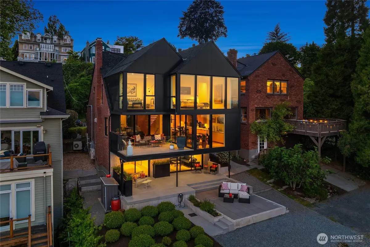 628 36th Avenue, Seattle, WA 98122 - #1