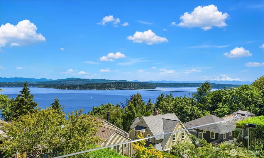 628 36th Avenue, Seattle, WA 98122 - #2