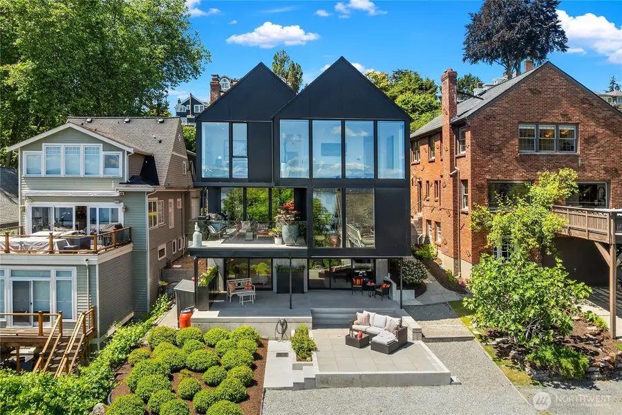 628 36th Avenue, Seattle, WA 98122 - #3