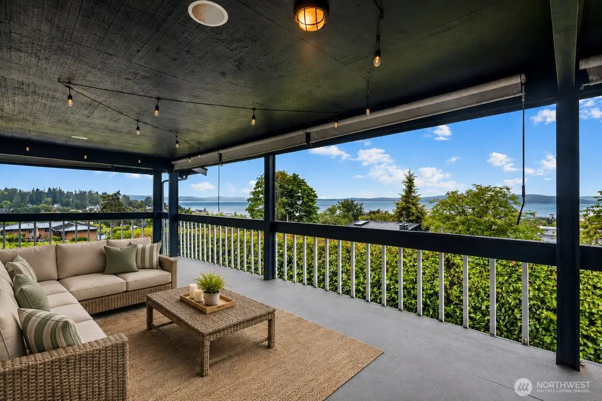 22525 10th Avenue S, Des Moines, WA 98198 - #1