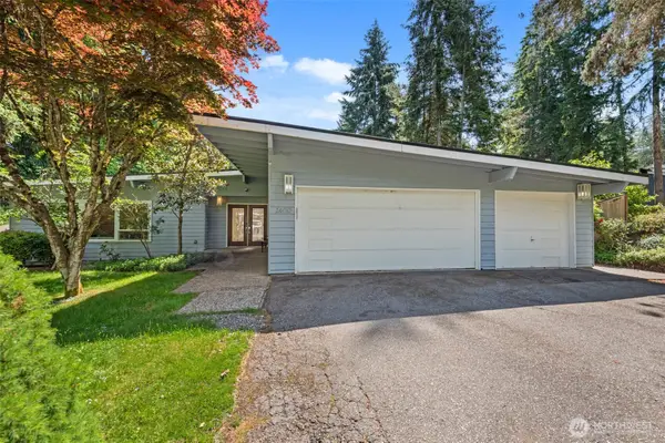 1400 143rd Place Ne, Bellevue, WA 98007
