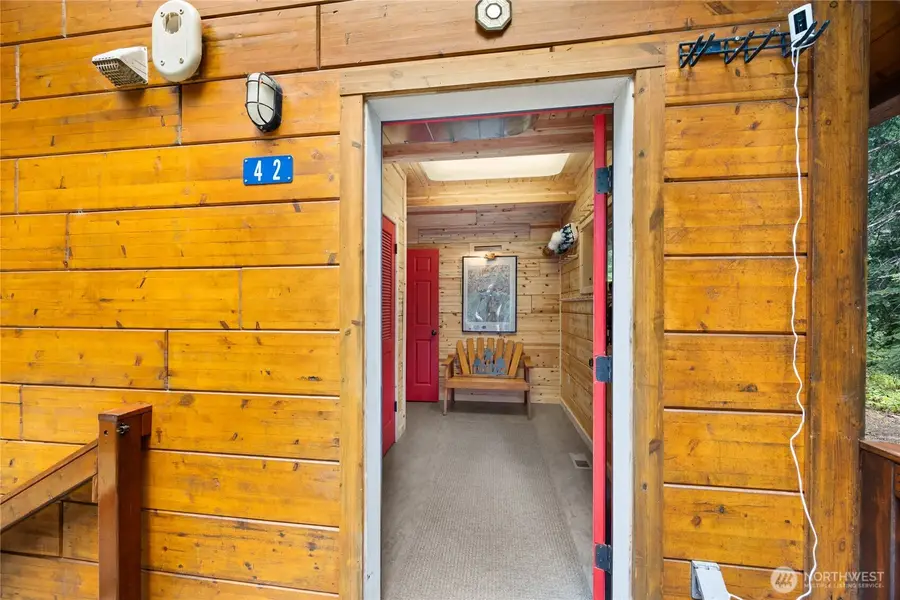 42 Gold Creek Ln, Snoqualmie Pass, WA 98068 - #3