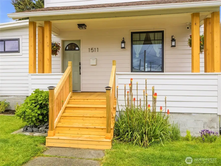 1511 S 17th Street, Tacoma, WA 98405 - #2