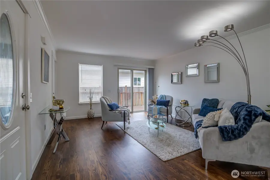 8630 44th Avenue S, Seattle, WA 98118 - #3