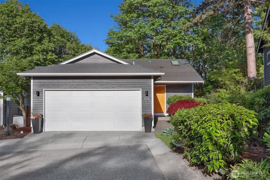 5126 S Garden Loop Road, Seattle, WA 98118 - #2