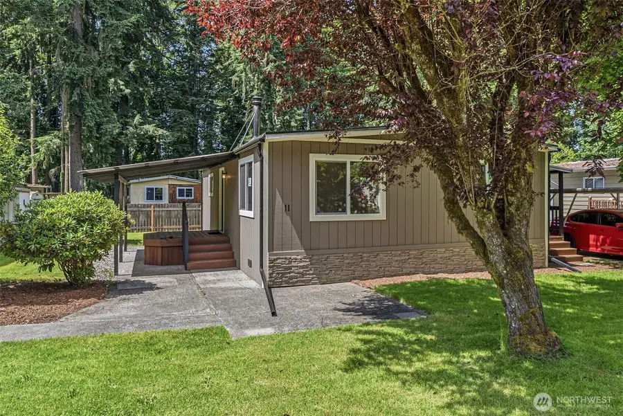 8021 Old Pacific Highway N #11, Castle Rock, WA 98611 - #2