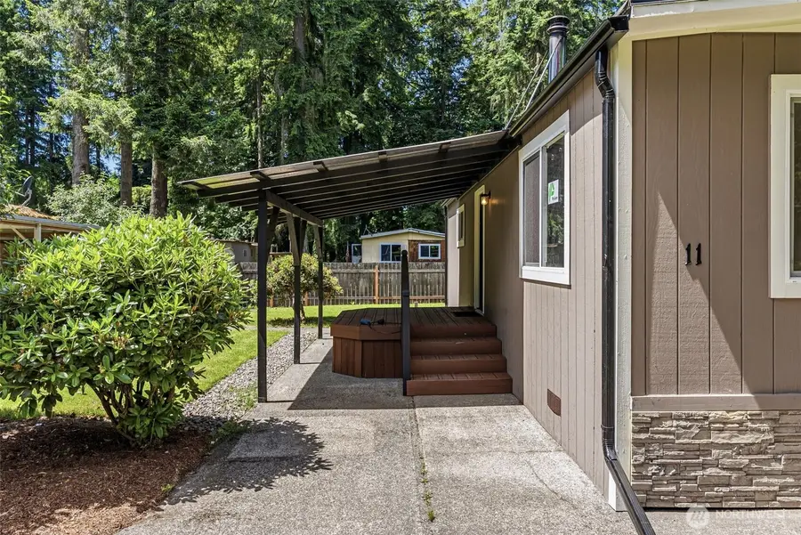 8021 Old Pacific Highway N #11, Castle Rock, WA 98611 - #3