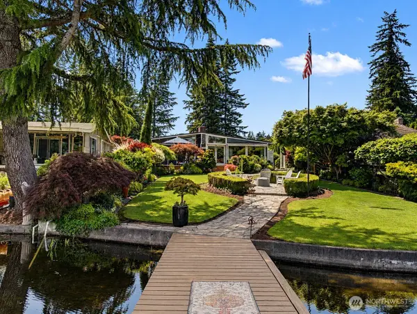 29206 218th Place Se, Black Diamond, WA 98010