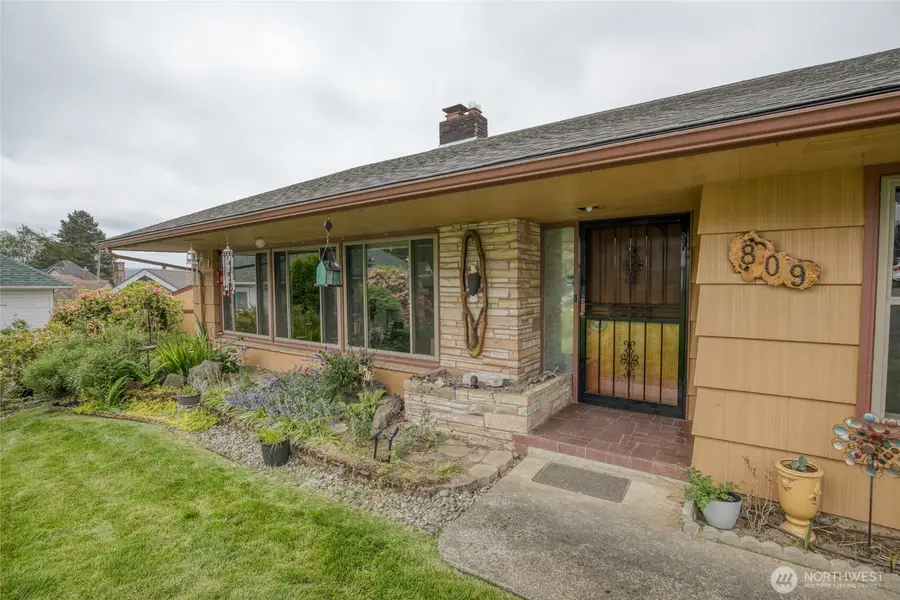 809 N L Street, Aberdeen, WA 98520 - #3