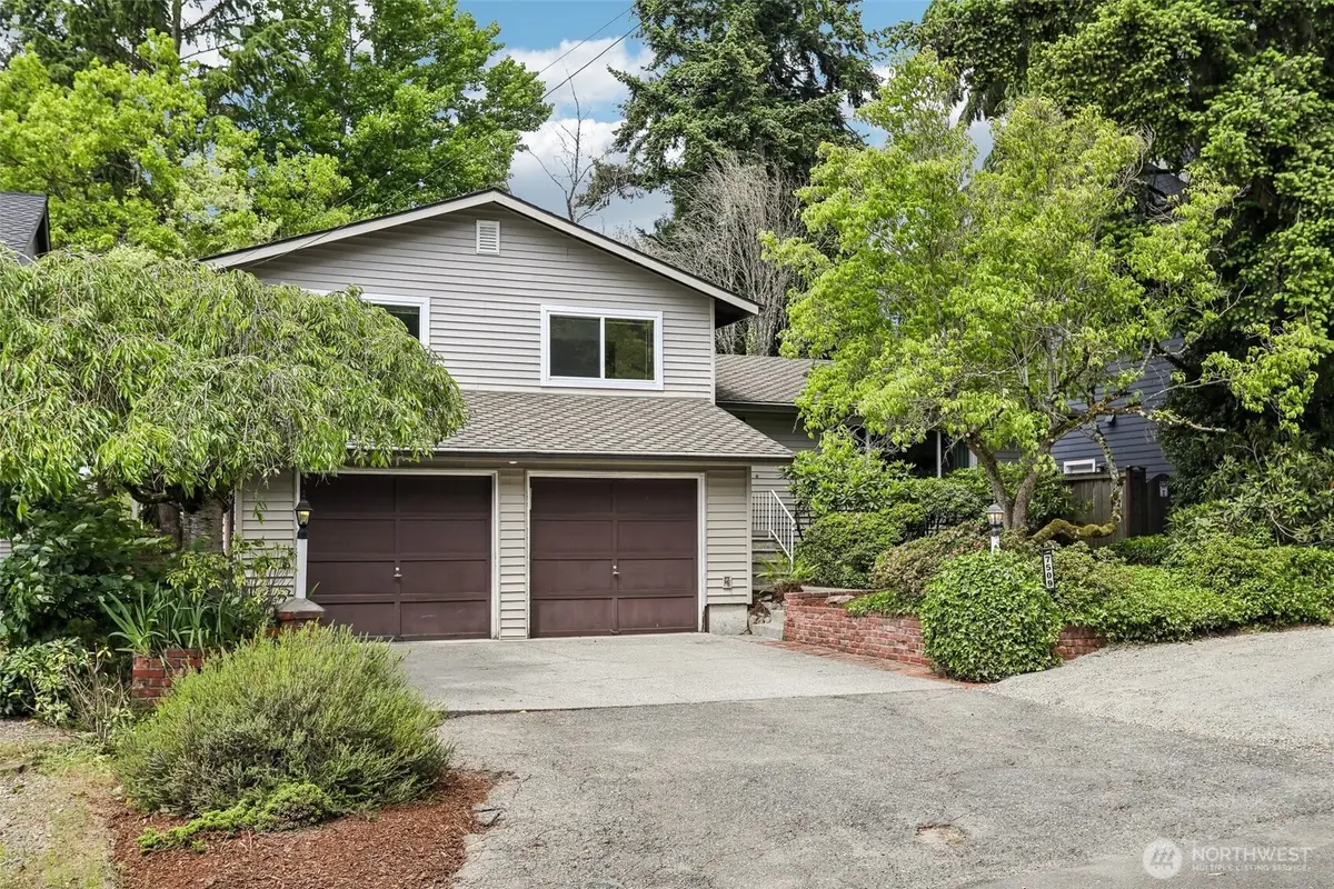 7509 42nd Avenue Ne, Seattle, WA 98115 - #1
