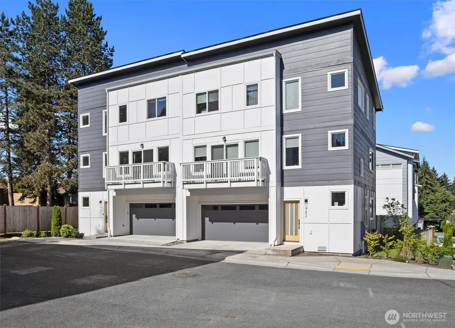 8025 177th Place Ne #C101, Kenmore, WA 98028 - #3