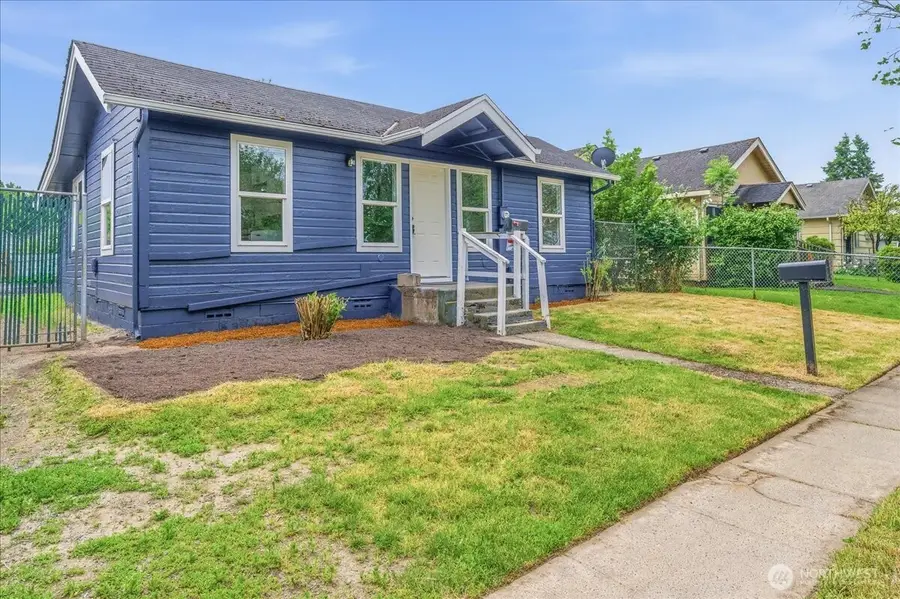 1116 9th Avenue, Longview, WA 98632 - #2