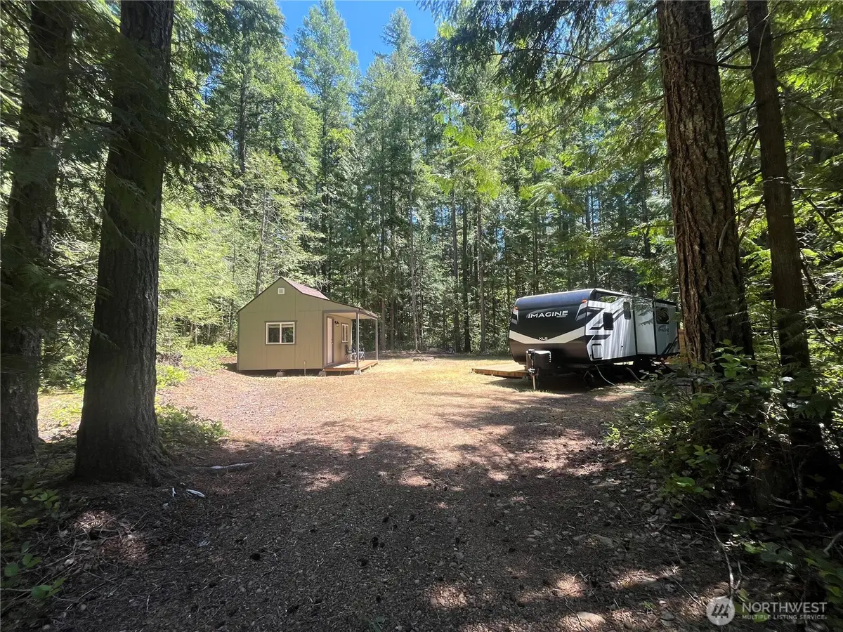 212 N Mt Jupiter Dr, Hoodsport, WA 98548 - #1