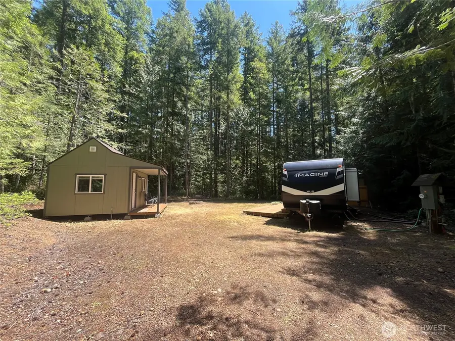 212 N Mt Jupiter Dr, Hoodsport, WA 98548 - #3