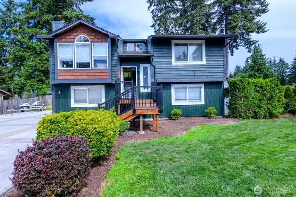 12005 221st Avenue Ct E, Bonney Lake, WA 98391