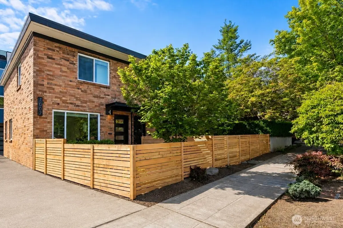 7007 Alonzo Avenue Nw, Seattle, WA 98117 - #1