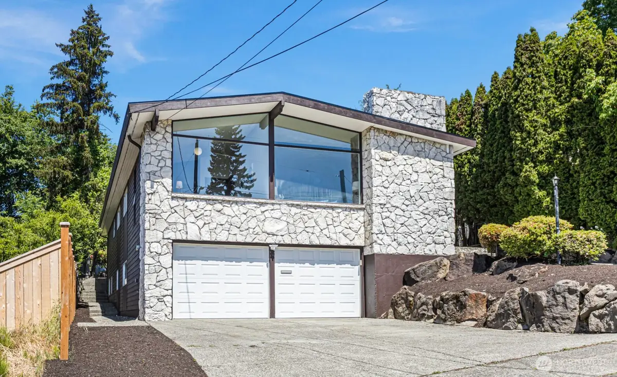 5210 S Kenyon Street, Seattle, WA 98118 - #1