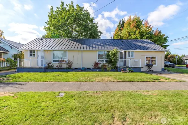 102 9th Street Sw, Puyallup, WA 98371