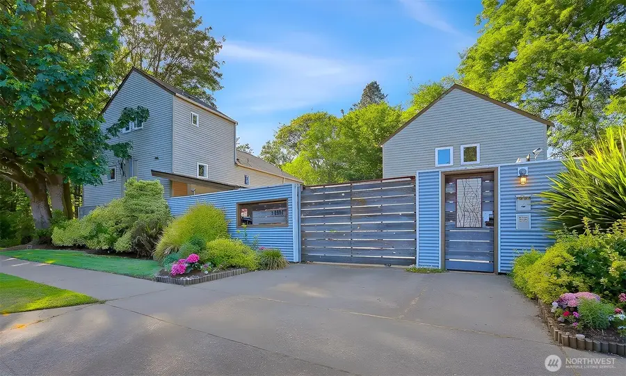 3406 W Government Way #7, Seattle, WA 98199 - #2