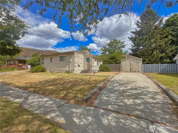 1027 Camas Street, Coulee Dam, WA 99116