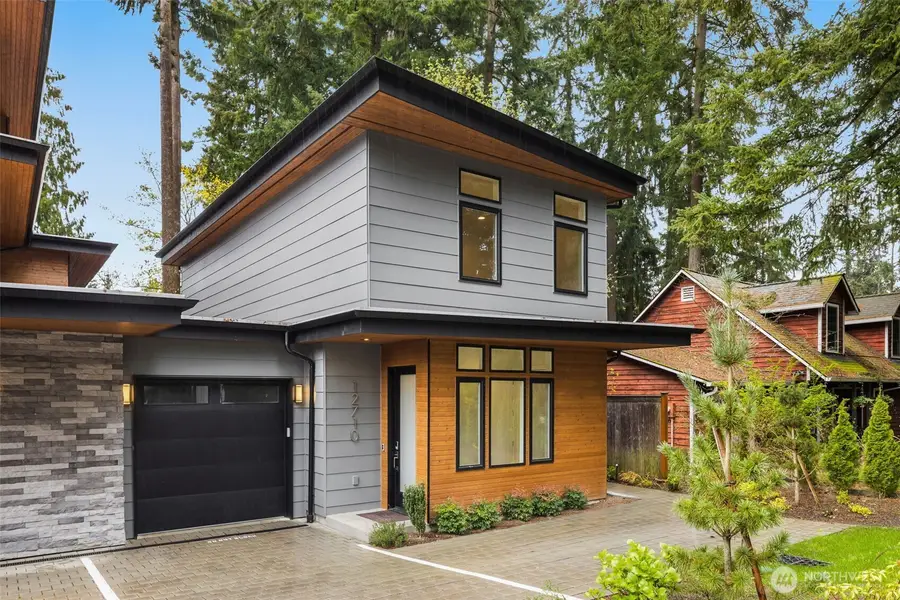 12710 NE 72nd Street, Kirkland, WA 98033 - #2