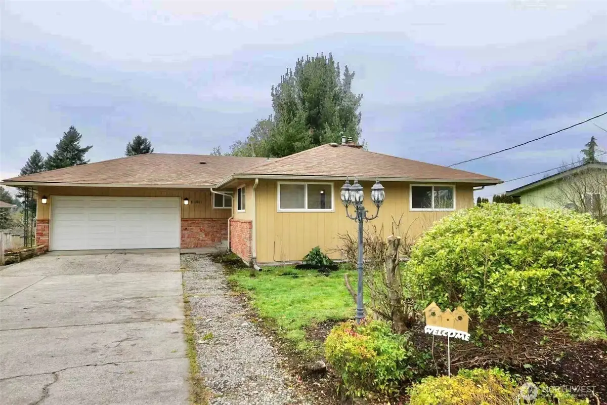 19431 107th Avenue Se, Renton, WA 98055 - #1