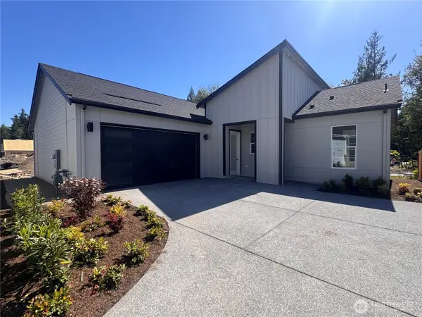 34019 Buckeye Avenue Se, Black Diamond, WA 98010