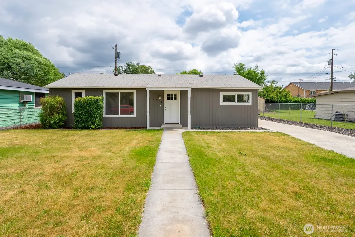 1517 N Mary Street, Moses Lake, WA 98837 - #1