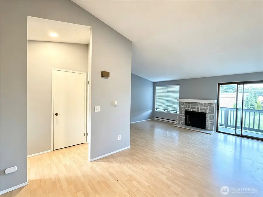 1313 W James Street #11, Kent, WA 98032 - #2