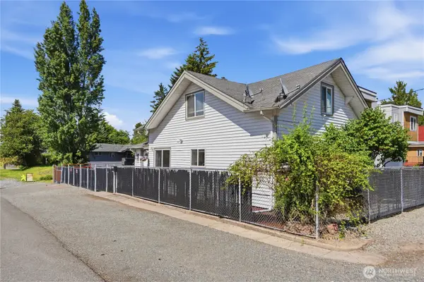 11546 85th Avenue S, Seattle, WA 98178