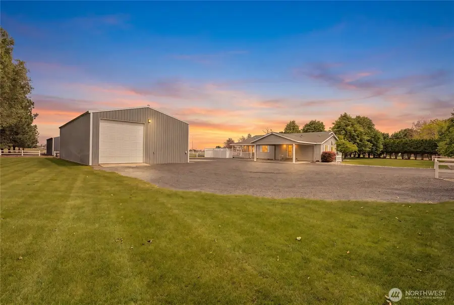 5749 SE J.2, Moses Lake, WA 98837 - #2