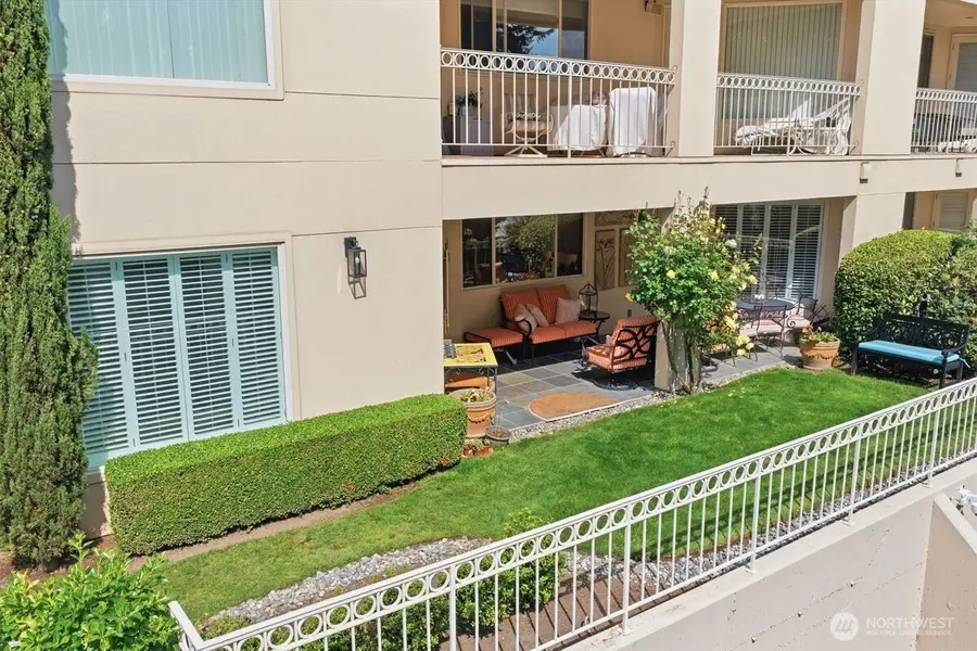 10000 Meydenbauer Way Se #1, Bellevue, WA 98004 - #2