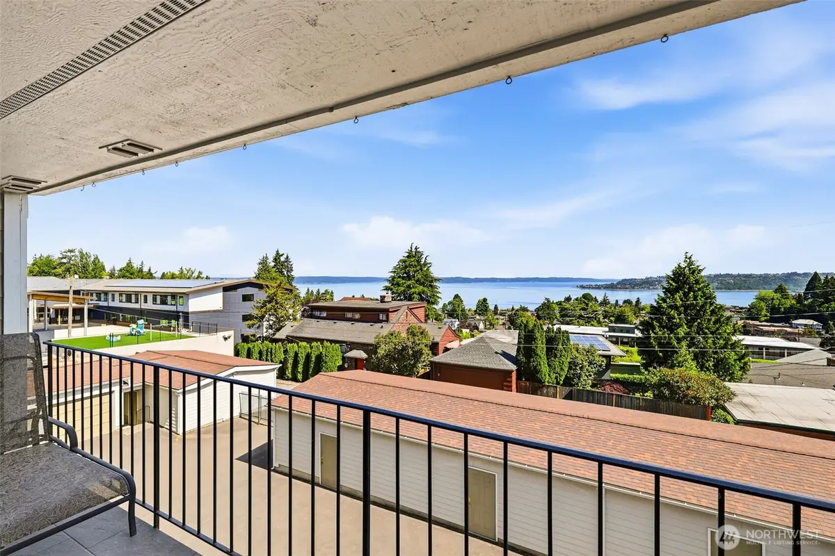 1115 N I Street #204, Tacoma, WA 98403 - #1