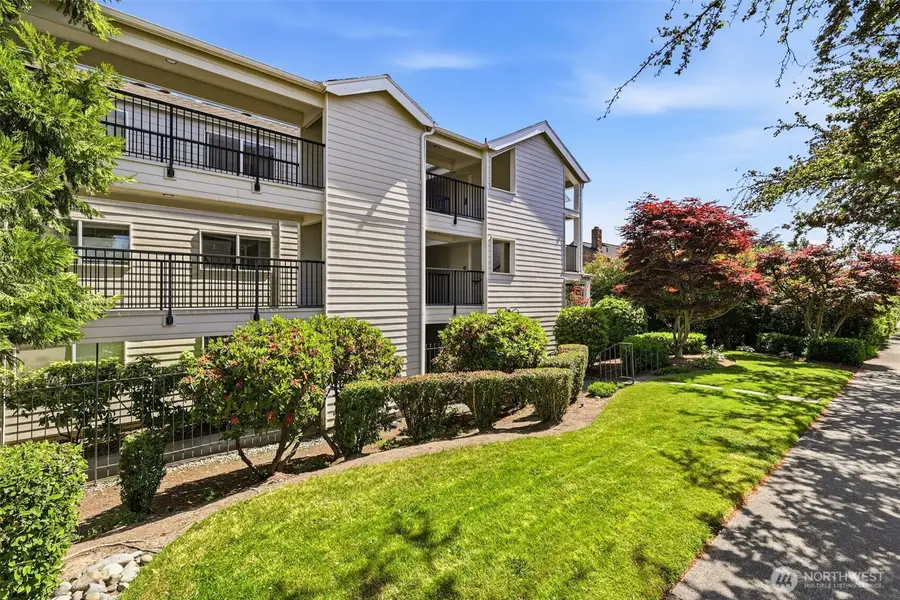 1115 N I Street #204, Tacoma, WA 98403 - #3
