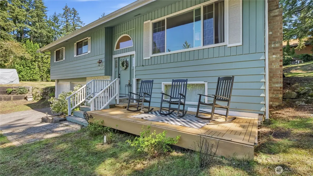 18427 Homeview Drive, Edmonds, WA 98026 - #1