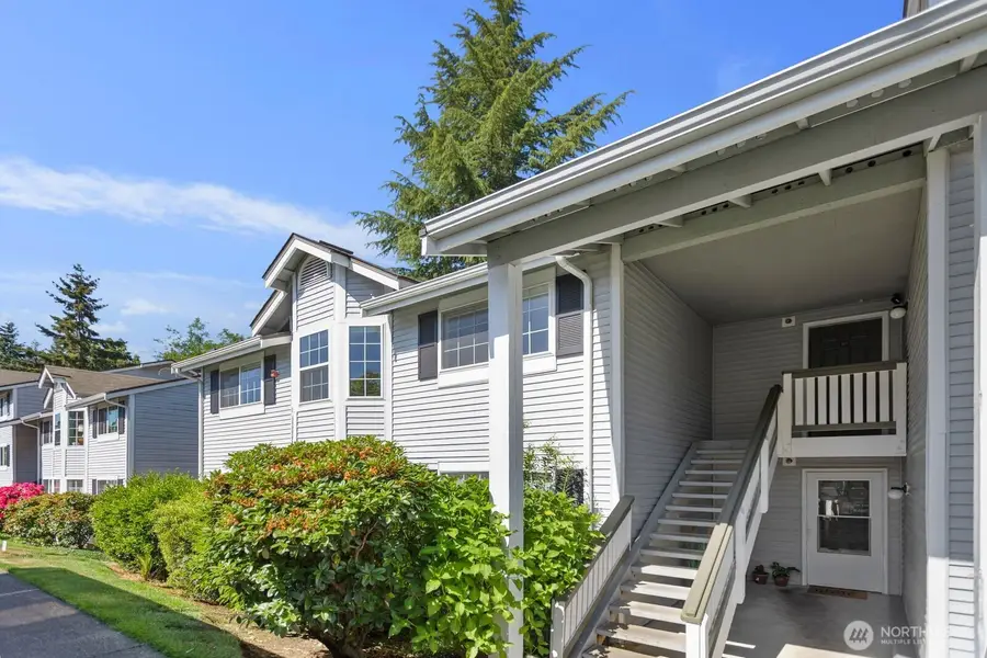 23333 Cedar Way #C201, Mountlake Terrace, WA 98043 - #3