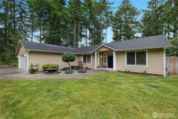 840 E Timberlake Drive E, Shelton, WA 98584