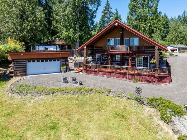 180 E Sea Vista Lane, Grapeview, WA 98546