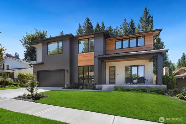 12729 NE 112th Street, Kirkland, WA 98033