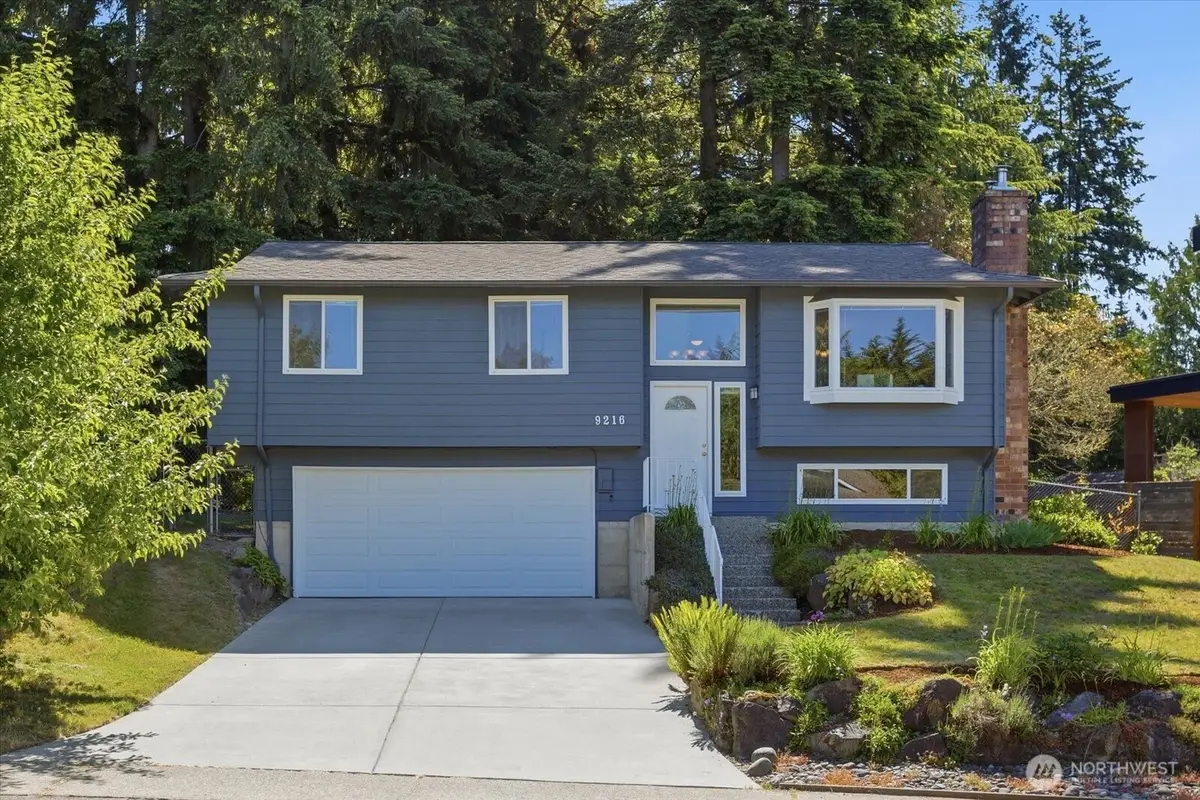 9216 169th Place Ne, Redmond, WA 98052 - #1