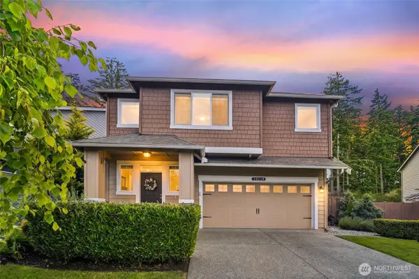 19119 106th Avenue Ct E, Puyallup, WA 98374