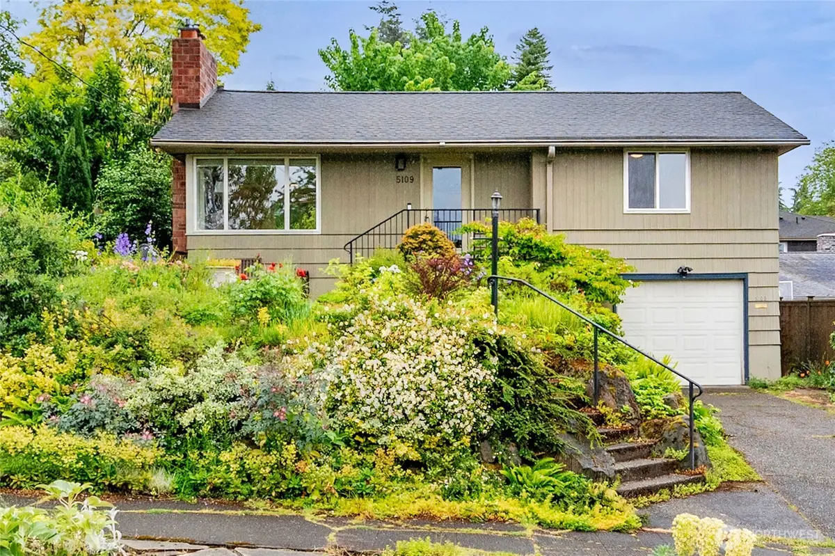 5109 S Angeline Street, Seattle, WA 98118 - #1
