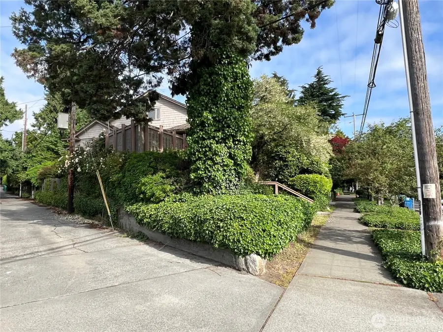 3021 Fuhrman Avenue E, Seattle, WA 98102 - #3